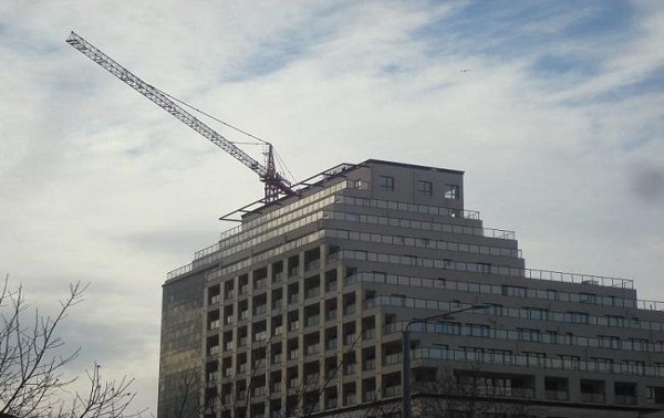 2025年保定建筑施工资质延期申请办理流程